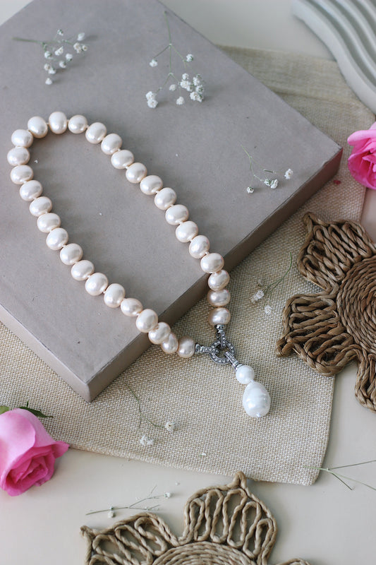 Peach Shell Pearl Necklace