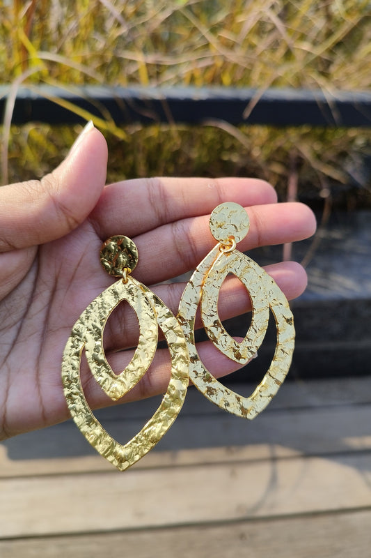 Mia Hammered Brass Earrings