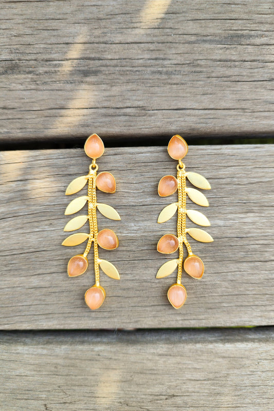 5 Peach Stone Leafy Brass Earrings